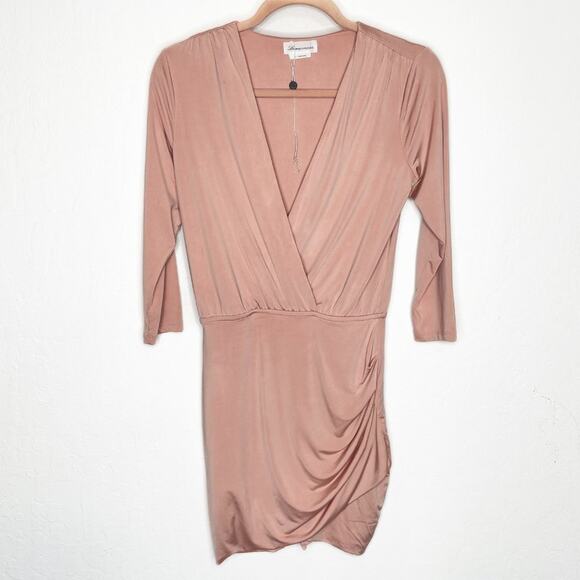 NWOT Lovers and Friends Love Happy Mauve Low Cut Surplice Ruched Mini Dress XS - Picture 3 of 13
